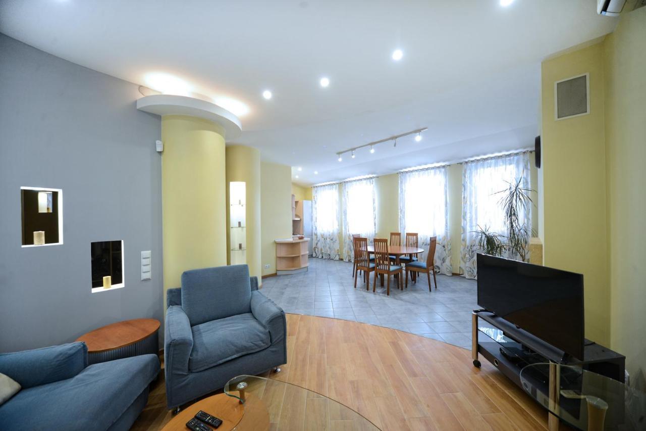 Artol Sophia Apartment Kiev Extérieur photo