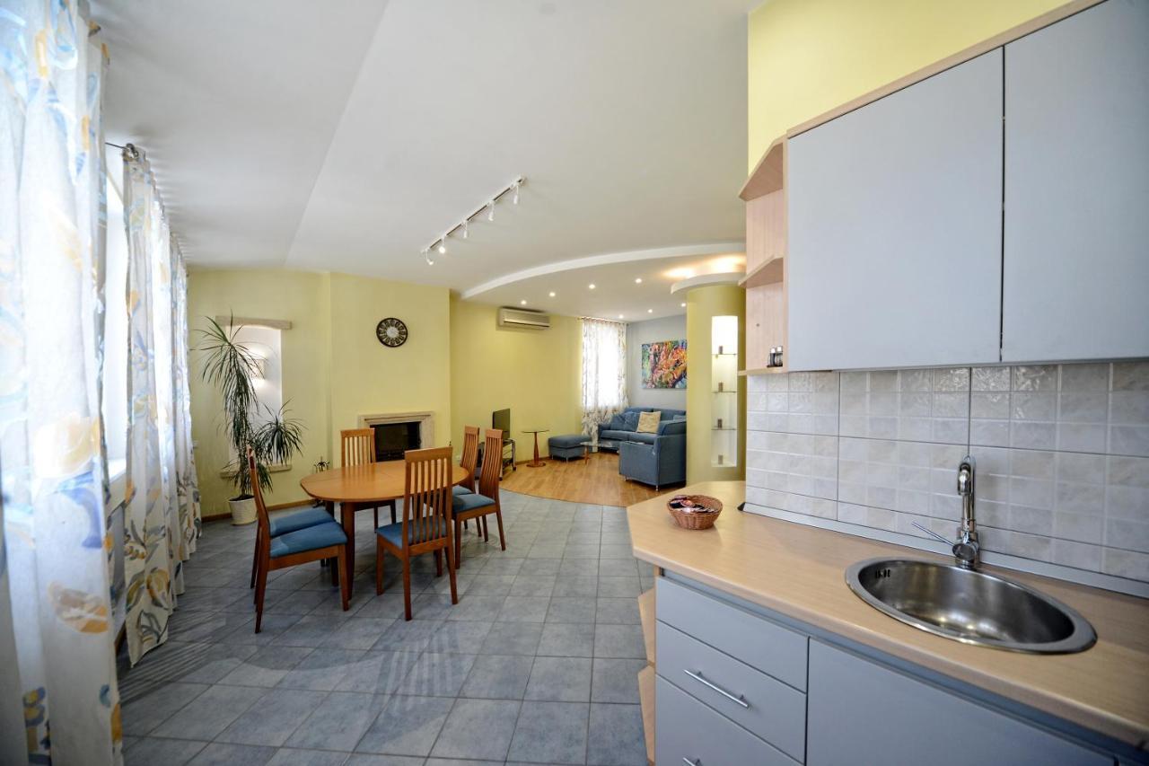 Artol Sophia Apartment Kiev Extérieur photo